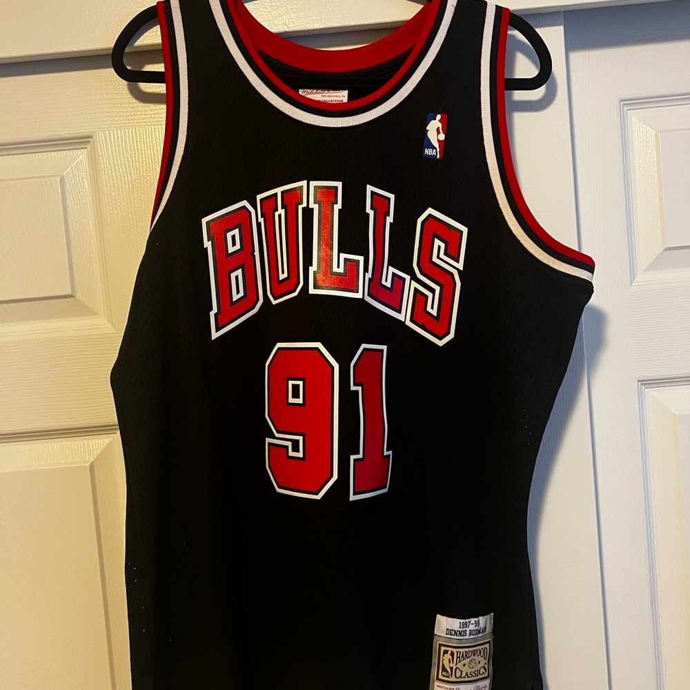 Mitchell & Ness Black Bulls Jersey with Red Accents